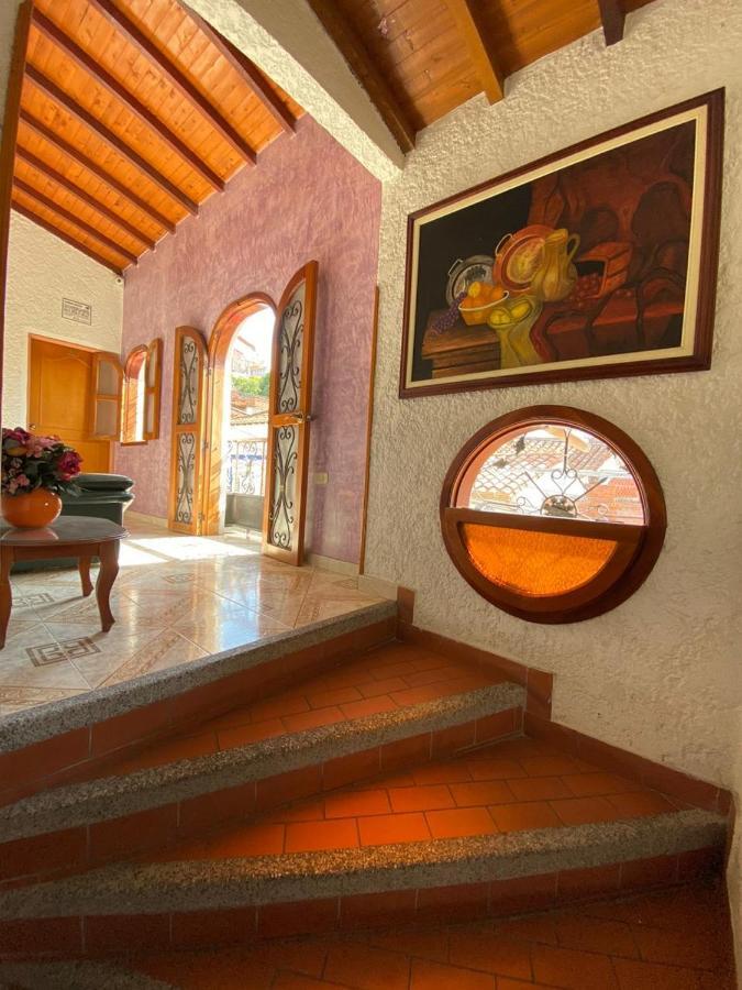 Hostal Isla Senorial Сан-Хиль Экстерьер фото