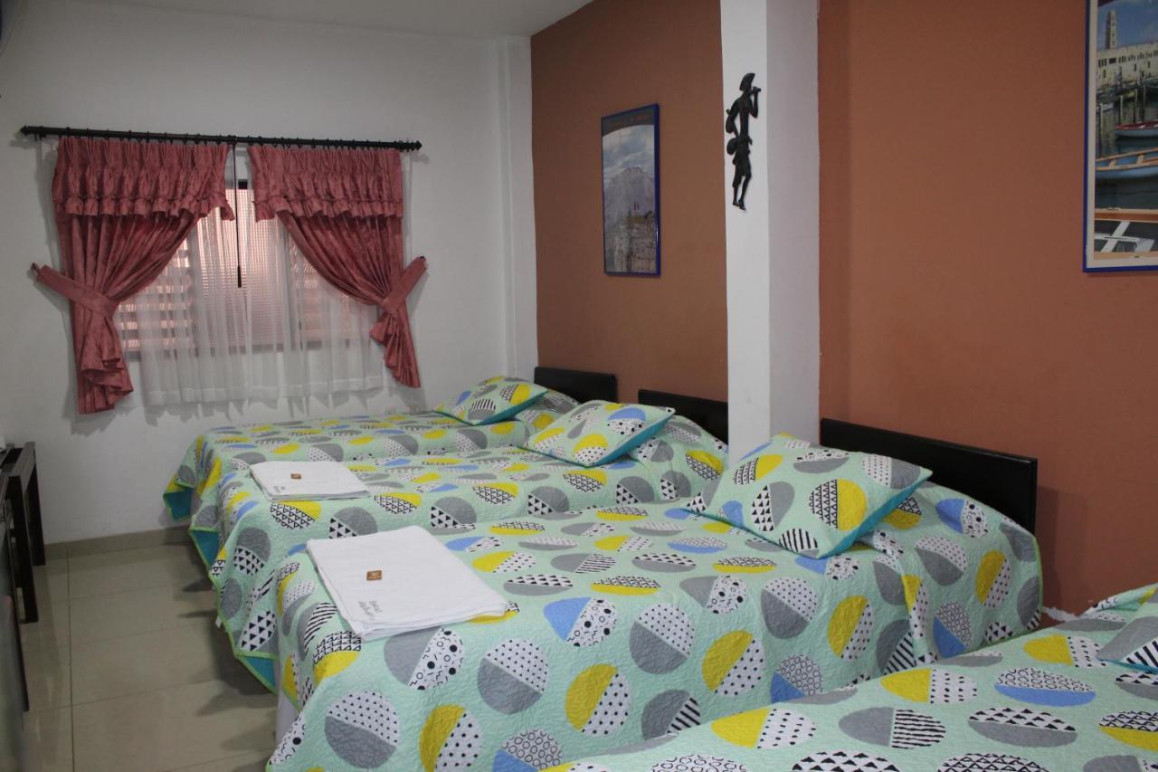 Hostal Isla Senorial Сан-Хиль Экстерьер фото