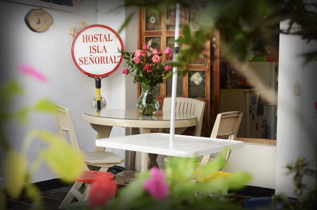 Hostal Isla Senorial Сан-Хиль Экстерьер фото